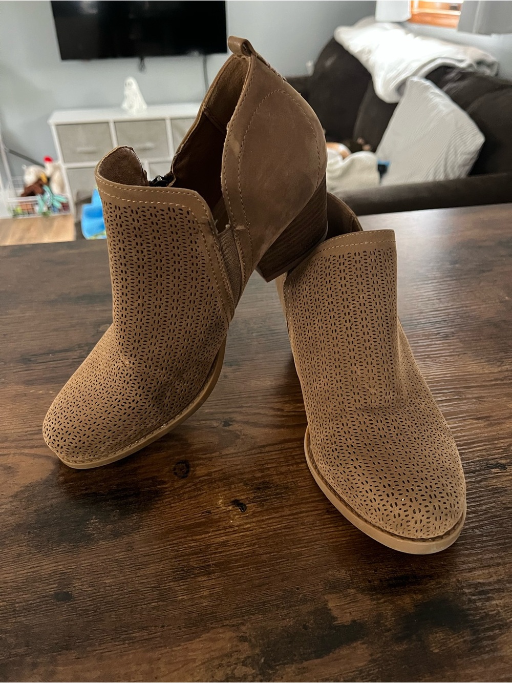 Splendid Tan Perforated Cutout Ankle Booties